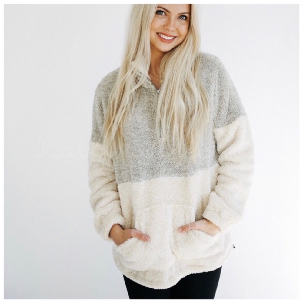 Fuzzy Half-Zip Gray/Cream Fleece Pullover Top Size Small - Picture 2 of 5